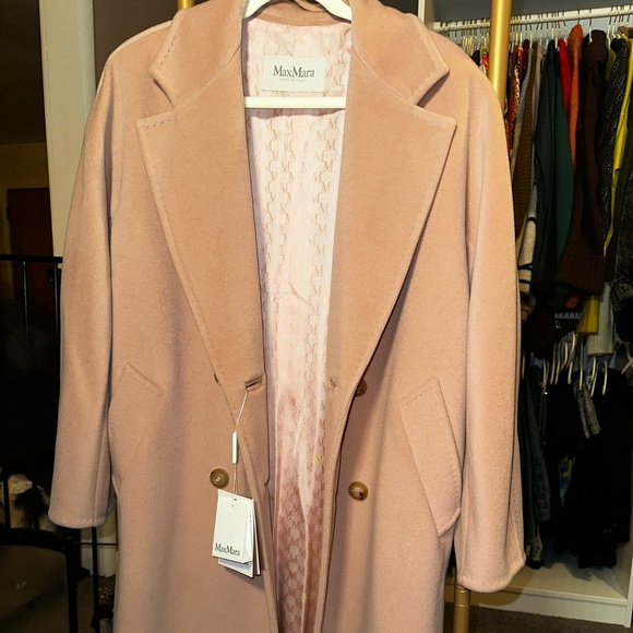 MaxMara Women's Pink/Mauve Trench Coat with belt
